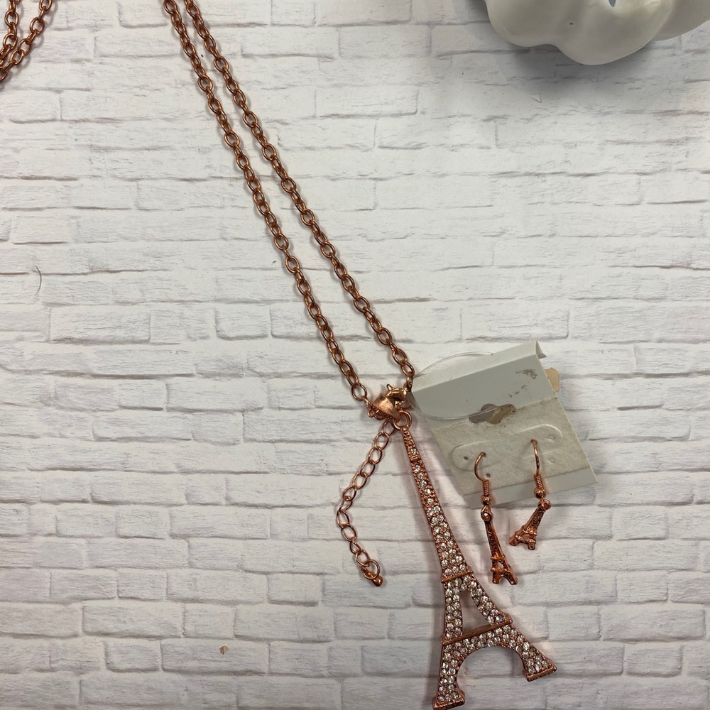 Rose gold necklace